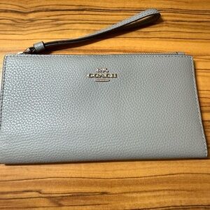 Coach Pebbled Leather Wristlet in Gray